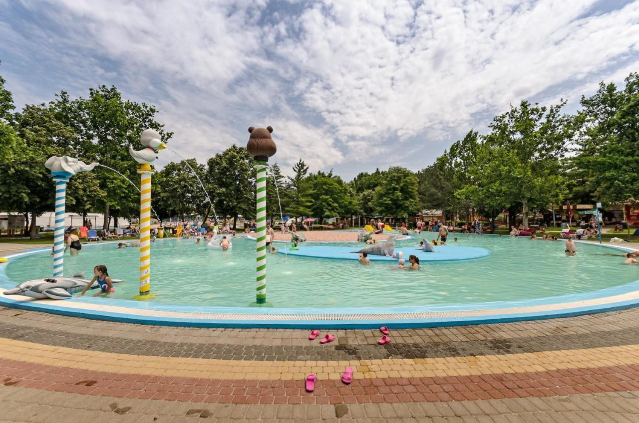 Hunguest Hotel Aqua Sol Hajduszoboszlo Luaran gambar